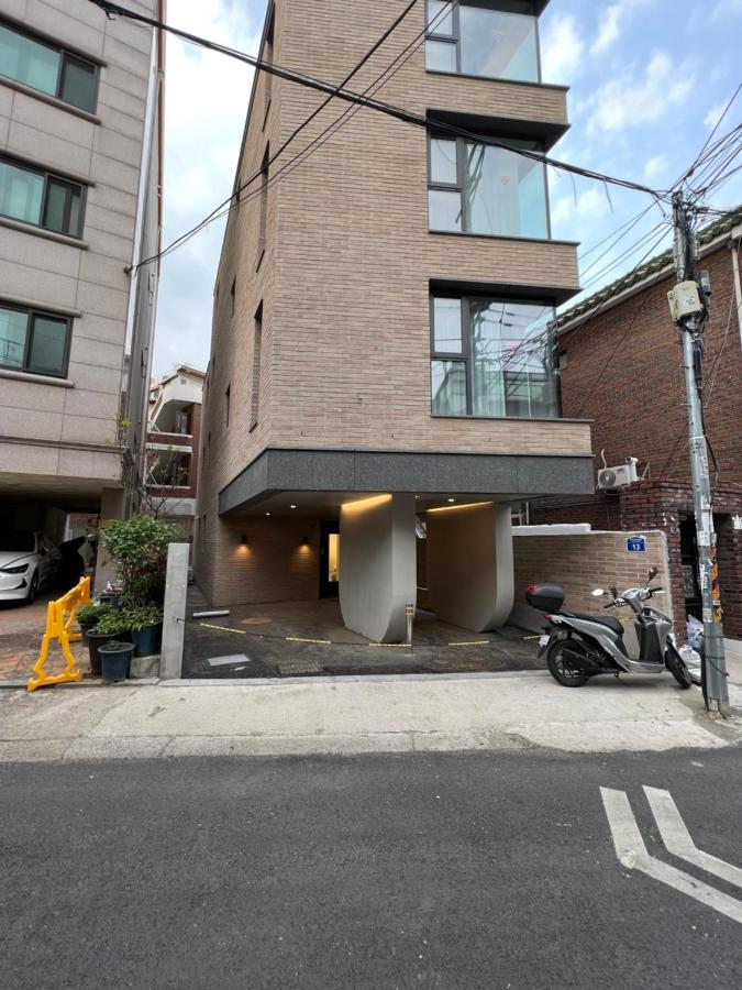 Hao Guesthouse In Hongdae โซล ภายนอก รูปภาพ