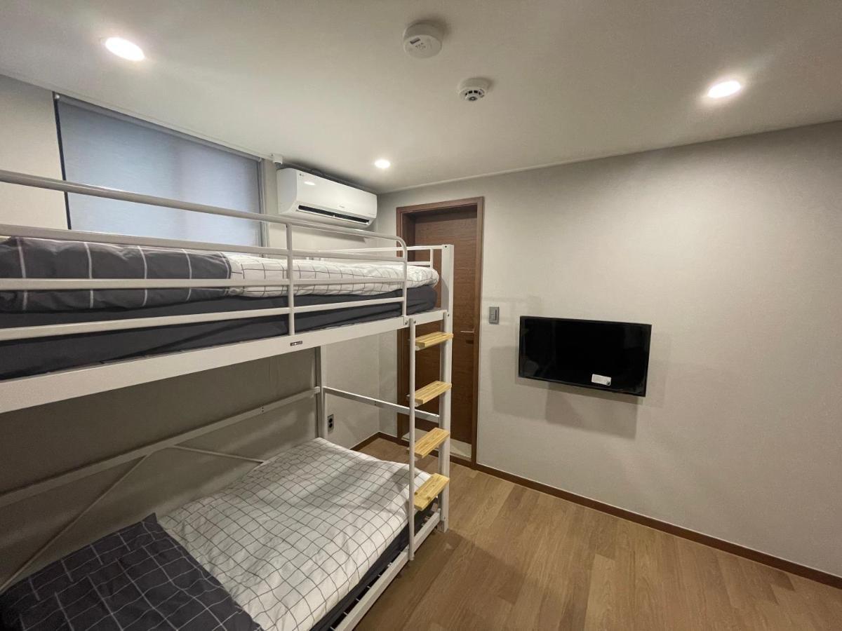 Hao Guesthouse In Hongdae โซล ภายนอก รูปภาพ