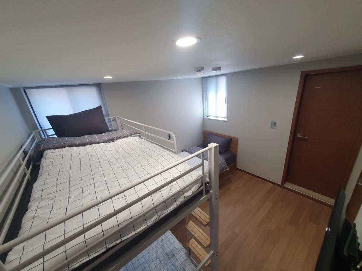 Hao Guesthouse In Hongdae โซล ภายนอก รูปภาพ
